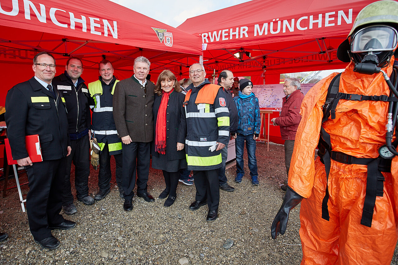 Freiwillige Feuerwehr München www.blaulichtfestival.de